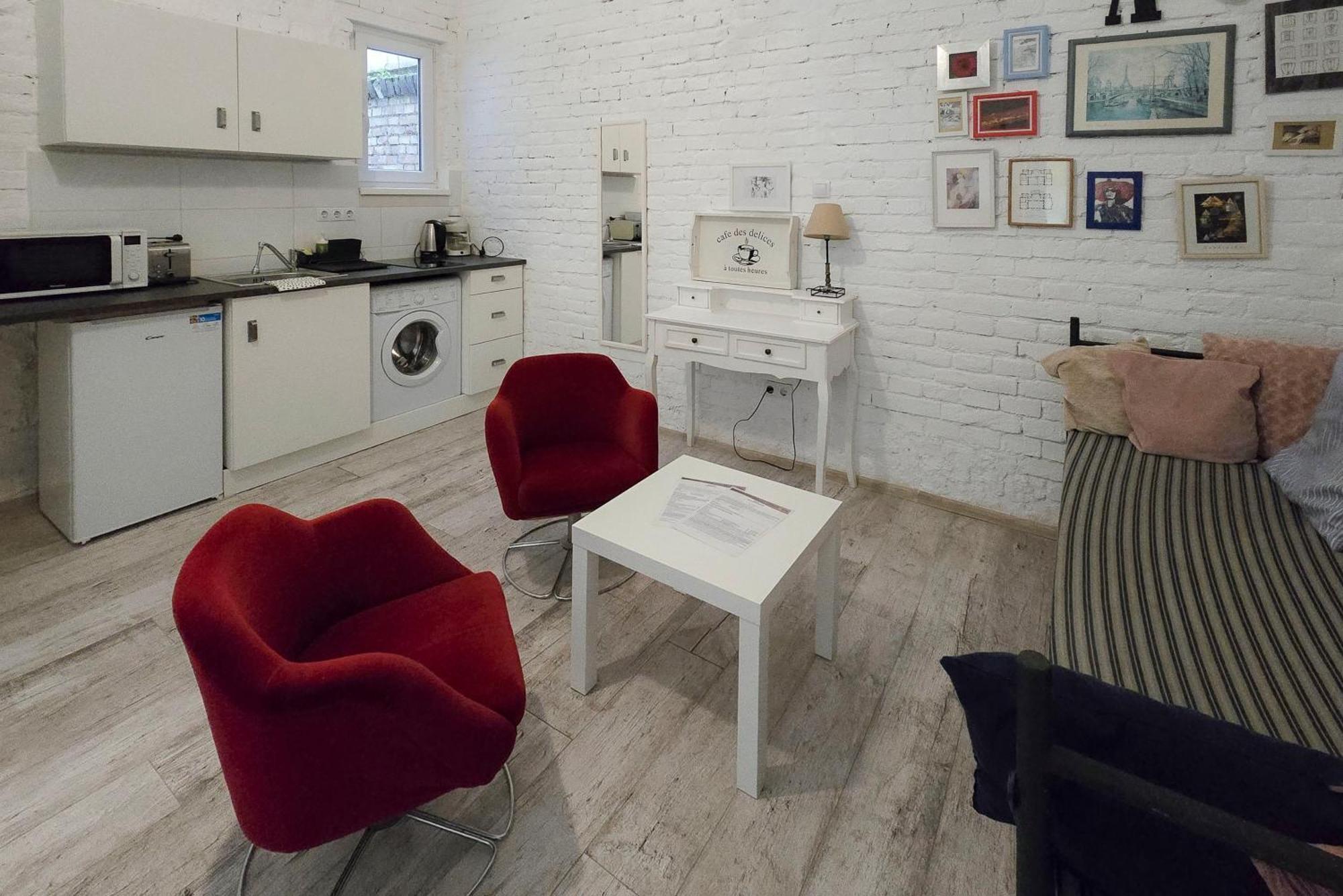 Wolf Apartment With Terrace ブダペスト エクステリア 写真
